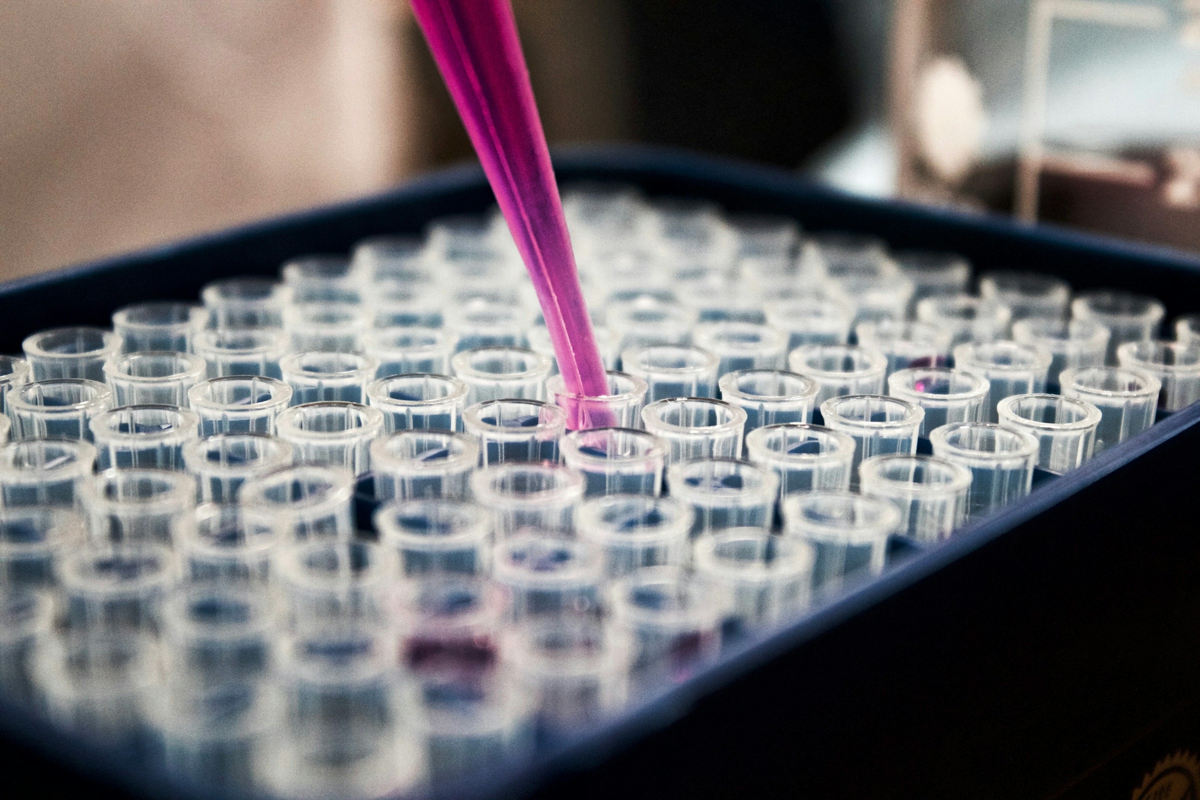 Pharmaceuticals & Lifesciences — teams and workplaces